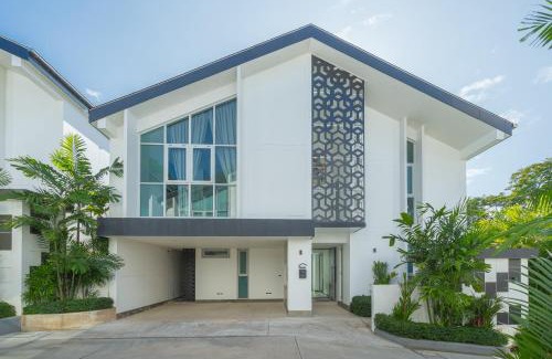 Cherngtalay Villa | Spacious 3BR Pool Villa at Grand View in Bangtao