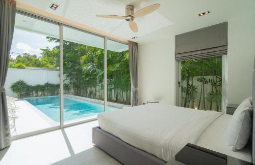Cherngtalay Villa | Spacious 3BR Pool Villa at Grand View in Bangtao