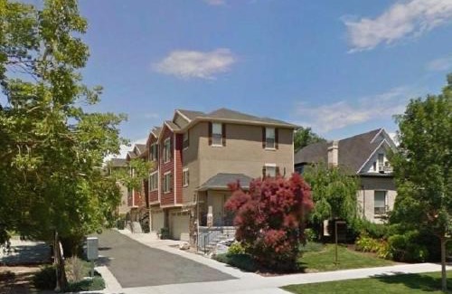 Central City House | Spacious Townhome Near Downtown