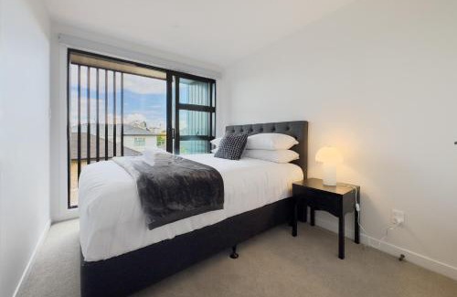 Epsom House | Spacious Townhouse in Epsom School Zone