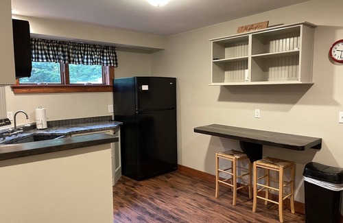 Carrabassett Valley Apartment | Spacious Twinbrook apartment on shuttle route.