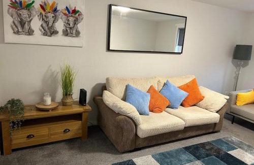 Greenock Apartment | Spacious two bedroom apartment, entire place