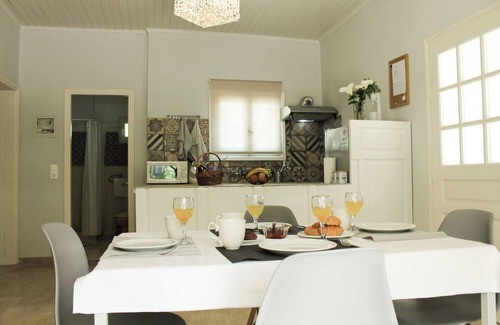 Agios Spyridon Corfu Apartment | Spacious two-bedroom apartment near sandy beach ideal for children
