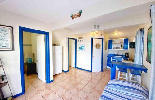 Puntas Apartment | Spacious Two-Bedroom Getaway with Balcony by the Beach