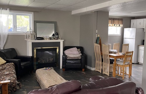 South Glengarry House | Spacious two level property on St.Lawrence river