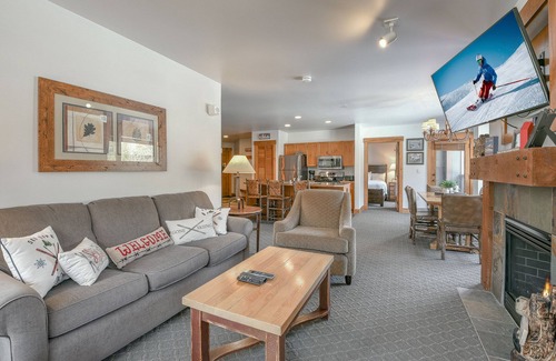 River Run Condo | Spacious Unit W/Views to the Snowy Trees!