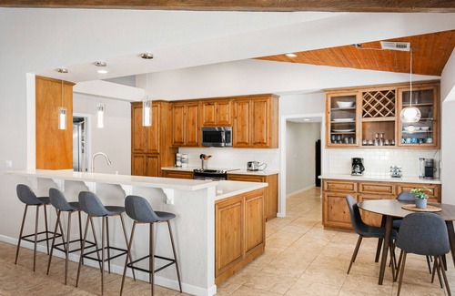 Cactus Glen House | Spacious vacation rental with a private pool, a hot tub & AC