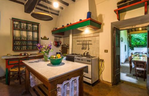 San Marcello Piteglio House | Spacious Villa Retreat