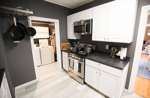Northeast Minneapolis Arts District Apartment | Spacious Victorian 3BR Long Stays by Lux Life