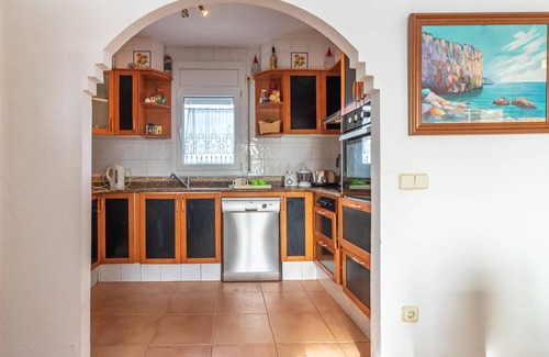 Sant Pere Pescador House | Spacious Villa with Pool, Garden, BBQ, A/C, WiFi, Parking - Walk to Beach