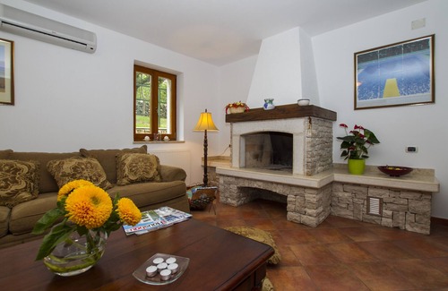 Stanisovi Villa | Spacious villa Ana with pool for peaceful vacation