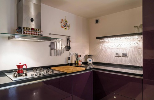 Taormina Villa | Spacious villa with pool