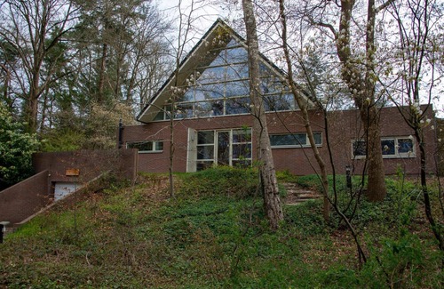 Municipality of Westerveld Villa | Spacious villa with sauna and hot tub