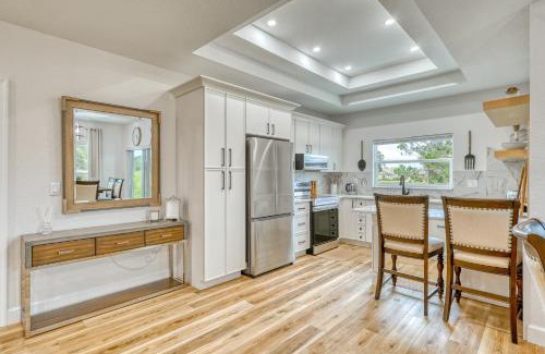 Pebble Beach House | Spacious Waterfront 6 Bedroom Duplex in lovely Rotonda West near oceans ,Golfing, Park Pool