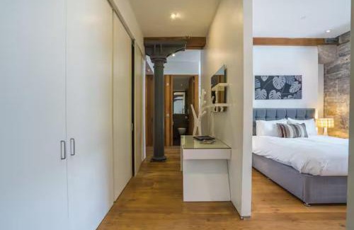 Plymouth Apartment | Spacious waterside harbour retreat