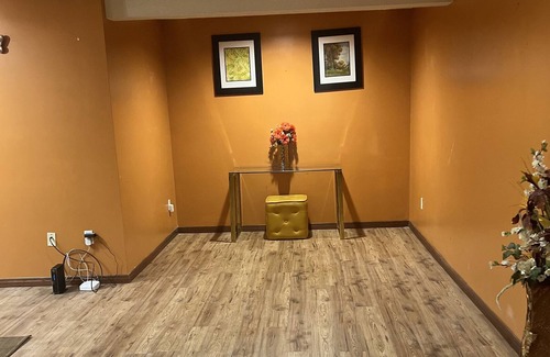 Sudbury House | Spacious welcoming house desired location