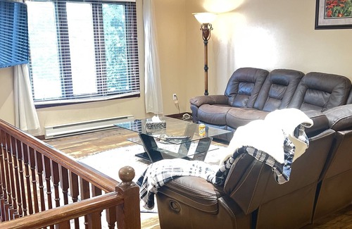 Sudbury House | Spacious welcoming house desired location