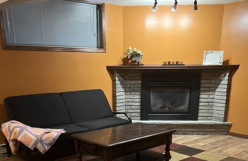 Sudbury House | Spacious welcoming house desired location