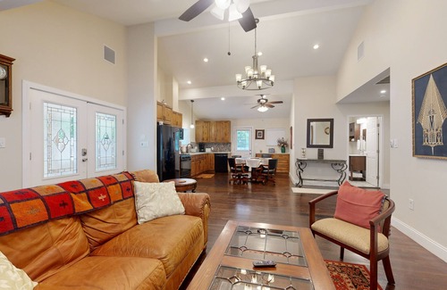 Central East Austin House | Spacious, well-appointed home with dog-friendly fenced yard - 1 mile to downtown