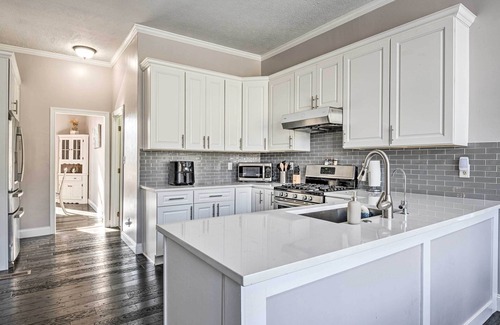 Westfield House | Spacious Westfield Home w/Sports Complex On-Site