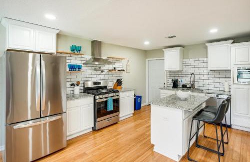 Shearer Hills - Ridgeview House | Spacious Yard Pet-Friendly Home in San Antonio!