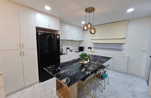 Hang Dong House | SpaciousCharming 3-bedroom house with AC and WiFi in Chaingmai city.