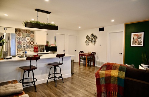 Waco Apartment | Spaciously Styled Apartment - Close to Baylor and Magnolia