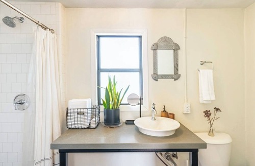 Santa Rita Park House | Spanish Bungalow Casita With Tucson Charm