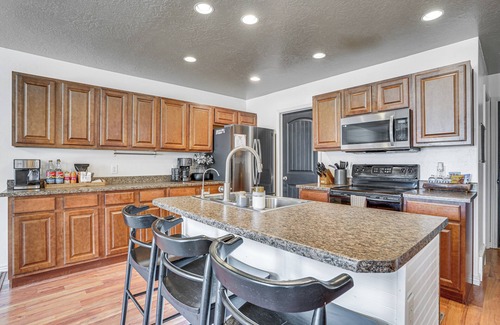 Spanish Fork House | Spanish Fork Retreat w/Smart TVs Near Trails!