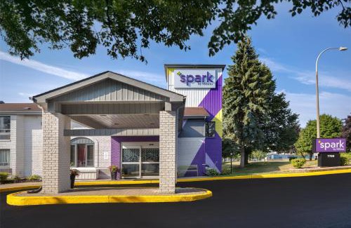 Brockville Hotel | Spark by Hilton Brockville