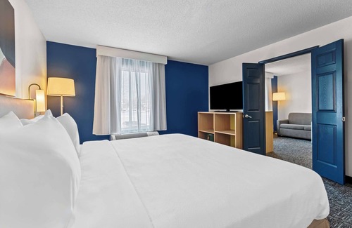 Hummelstown Hotel | Spark By Hilton Hershey Near The Park