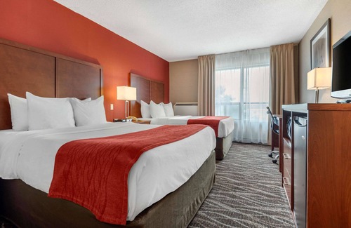 Durham Region Hotel | Spark by Hilton Oshawa