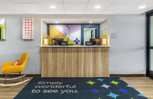 Roanoke Hotel | Spark By Hilton Roanoke Airport