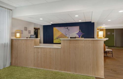 Rochester Hotel | Spark By Hilton Rochester University Area