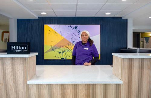 Rochester Hotel | Spark By Hilton Rochester University Area
