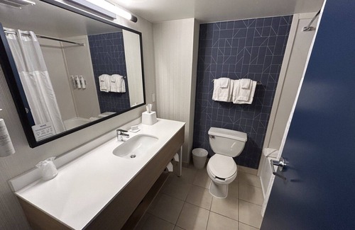 Woodbridge Hotel | Spark by Hilton Woodbridge