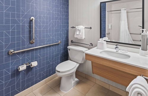 Woodbridge Hotel | Spark by Hilton Woodbridge