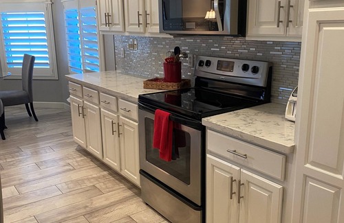 Paradise Valley Village Condo | Sparkling clean, recently updated and centrally located Scottsdale condo.