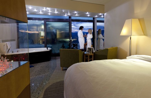 Vernon Hotel | Sparkling Hill Resort and Spa - Adults Only