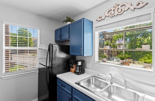 Branson Condo | Sparkling Renovated Unit, New Owners! Right by SDC!