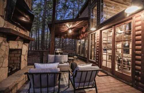 Broken Bow House | Sparrow`s Nest