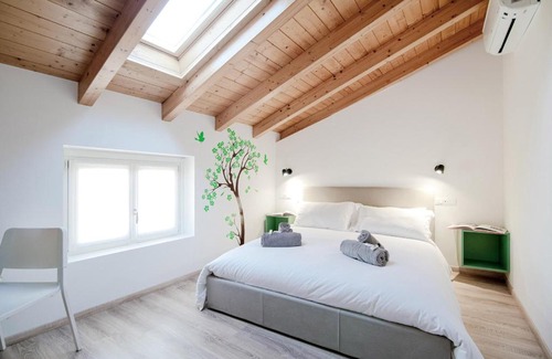 Como City Centre House | Spazio 77 - The House Of Travelers