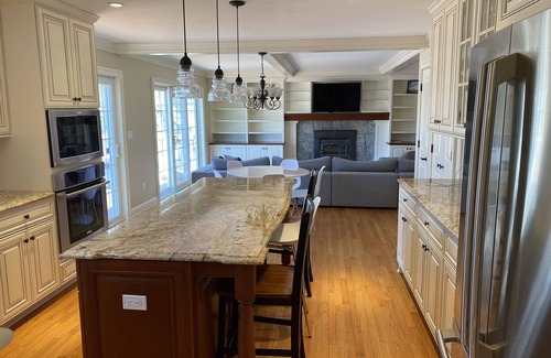 Madison House | Special winter rates CT home close to beaches, parks, hikes, local skiing