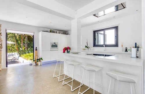 Cala Comte House | Spectacular views and very close to the beaches in the SW