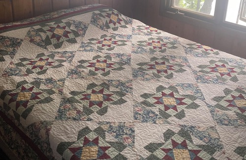 Pine Brook Cabin | Spectacle Lake cabin 5 bedrooms 2 baths located within a hour of the twin cities