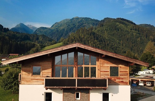 Hollersbach im Pinzgau Apartment | Spectacular penthouse on 110 sqm with sauna in the Kitzbühel ski ressort