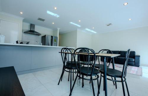 Brabham House | Spectacular 3 Bedroom, 2 Bathroom Home.