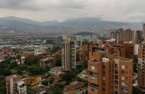 Lalinde Apartment | ★Spectacular 3-storey penthouse★360 view★Best area