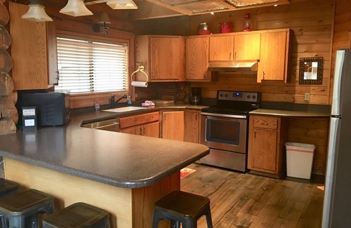 Sundance Cabin | 'Spectacular' 4 Bedroom, 3 Bath, Sundance Mt. Home, Central A/C