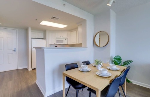 Ballston Apartment | Spectacular Apt with Gym @Ballston